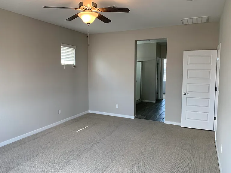715 N Sparrow Dr — Photo 17