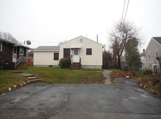 4 Kenyon Ave, Worcester, MA 01604