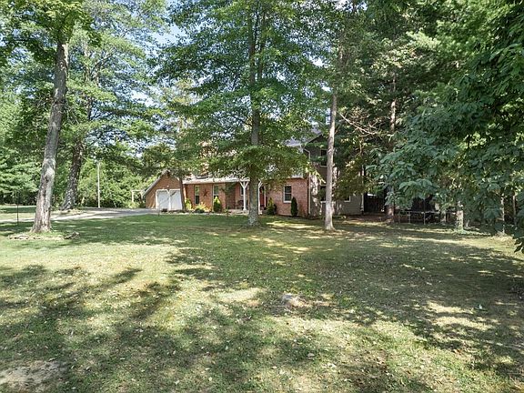 3rd image of 2 Sleepy Hollow Ln