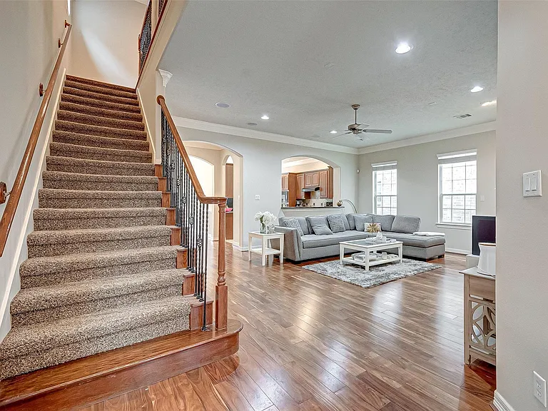 14418 Basalt Ln — Photo 3