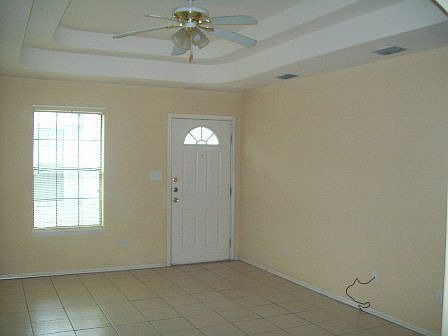 5th image of 2025 Aruba Dr APT 4
