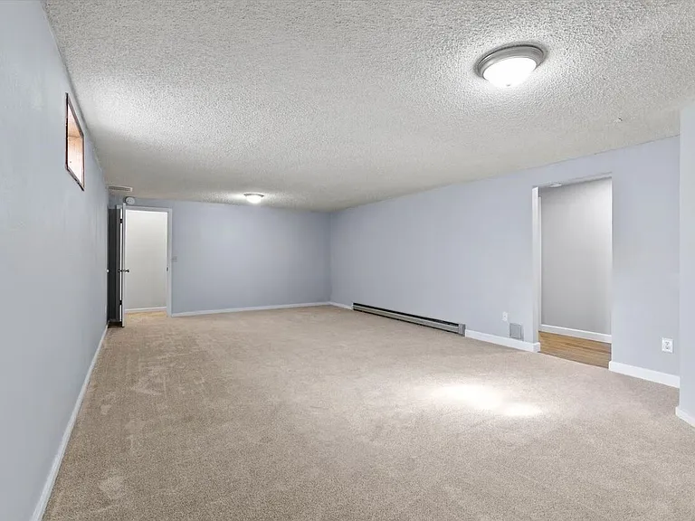 3425 E 57th Ave #3425 — Photo 7