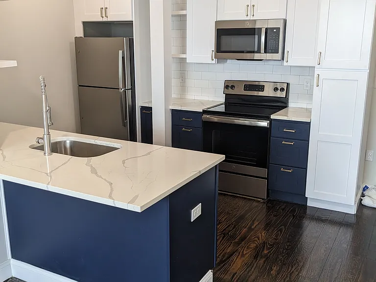 1502 Purchase St #202 — Photo 1
