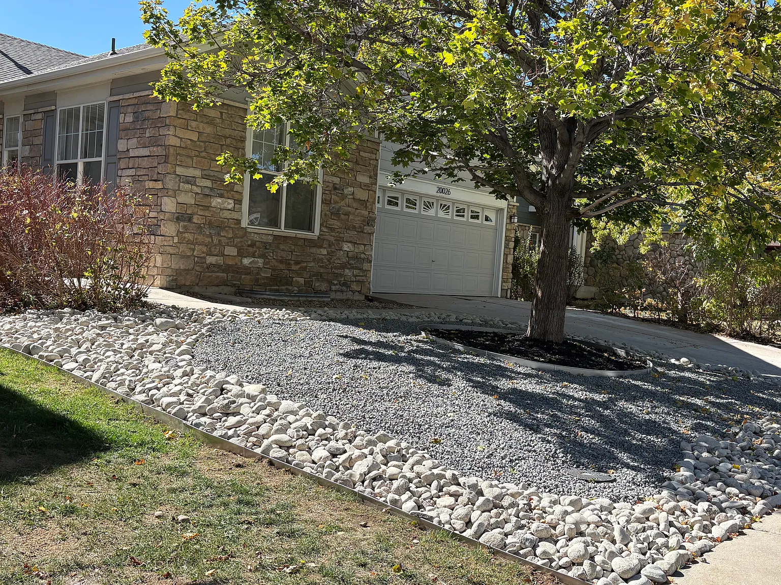 4 bed, 2437 sqft, $3,050 — Photo 3