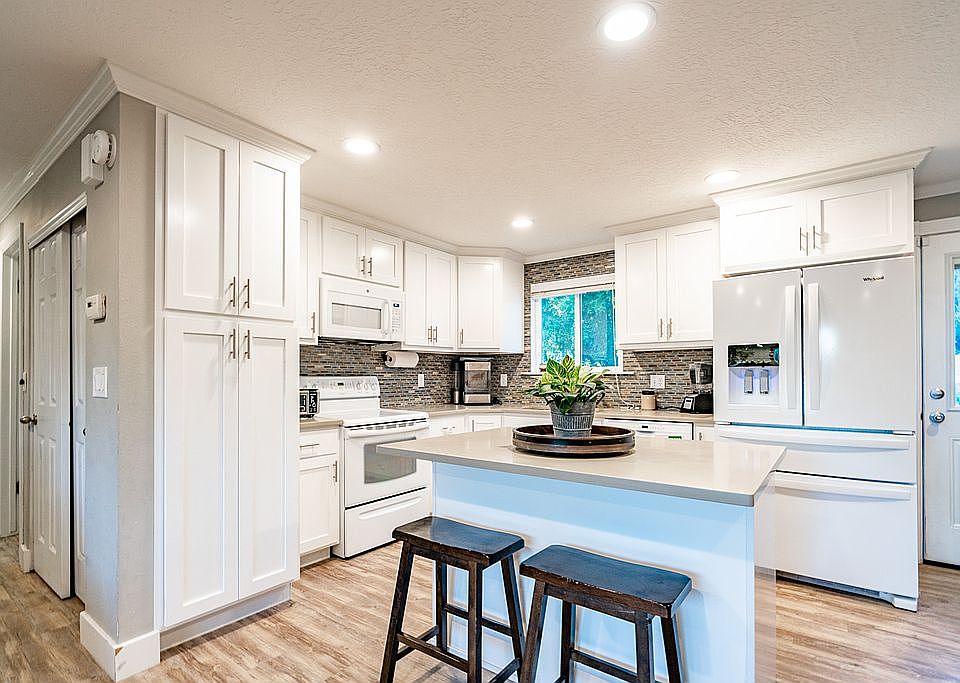 2nd image of 10531 S White Sands Dr #15