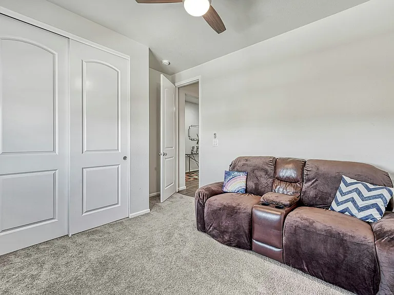 17770 E Anthem Dr — Photo 12