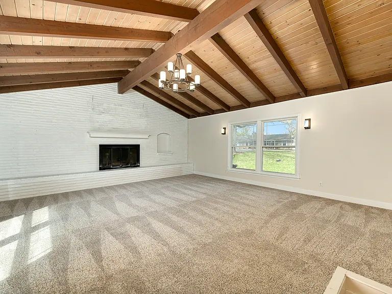 6000 N Lenox Ave — Photo 21