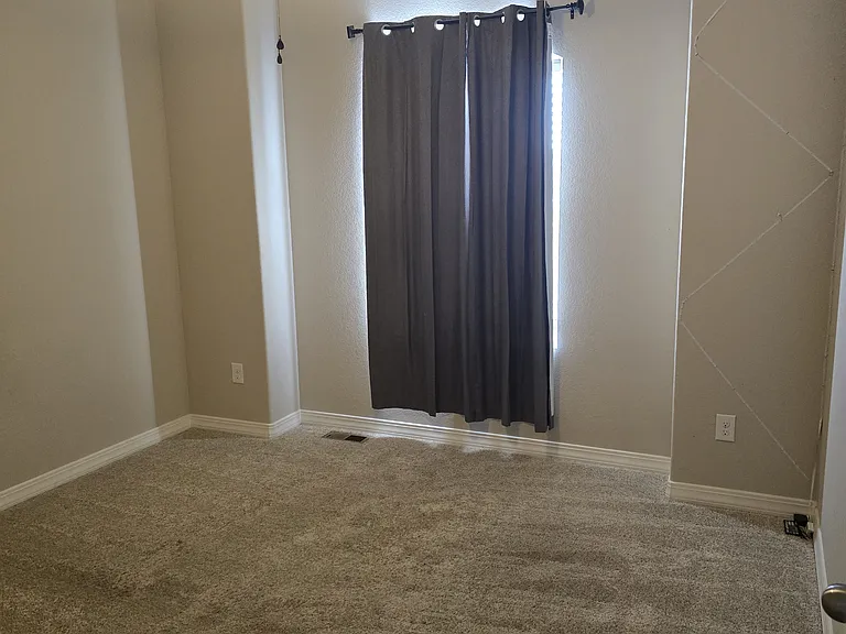 8230 Scoby Ct — Photo 11