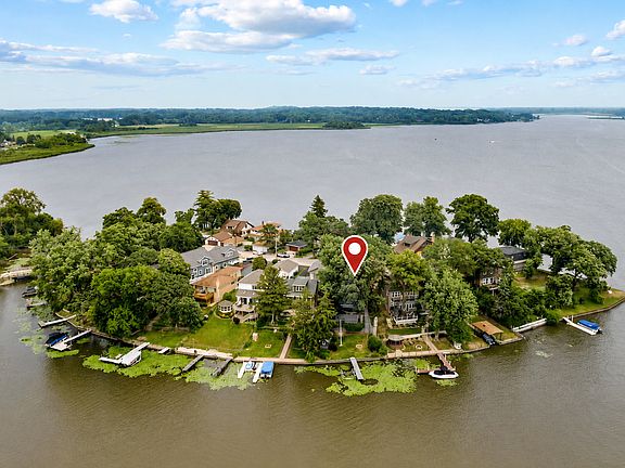 4th image of 176 Riverside Island Dr