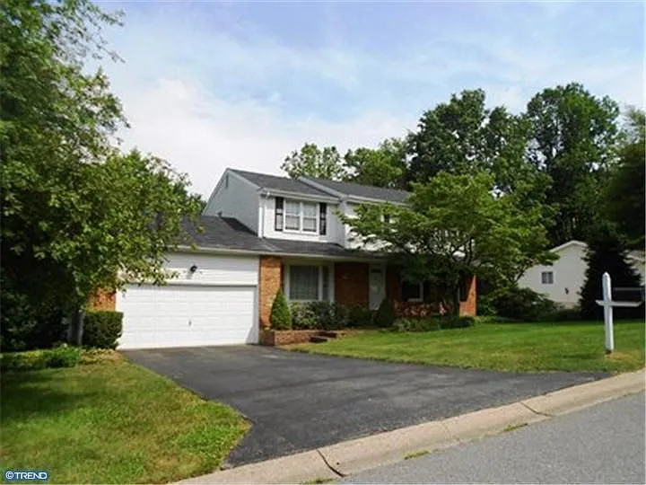 5455 Crestline Rd photo 1