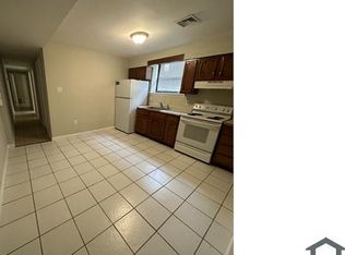5151 Germantown Ave APT 1R, Philadelphia, PA 19144