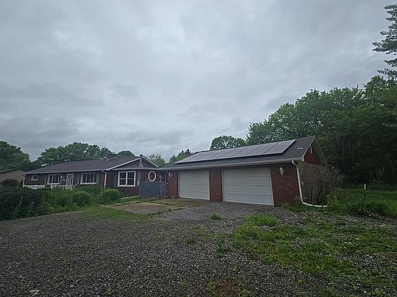 2nd image of 2515 Willowhurst Cir