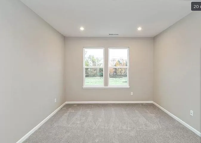 10309 Gateway Dr — Photo 21