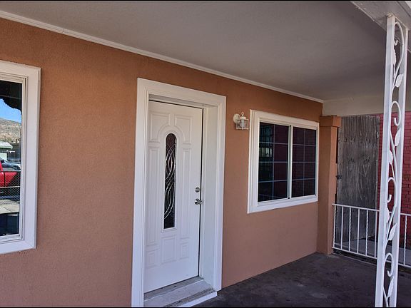 5th image of 2210 Bassett Ave
