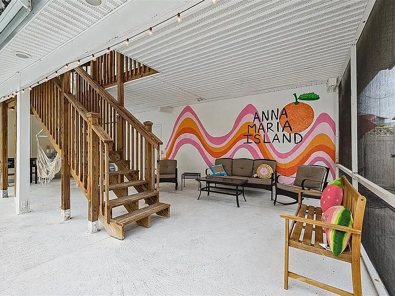 313 Poinsettia Rd — Photo 17