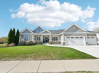 1402 Blue Ridge Trl, Waunakee, WI 53597