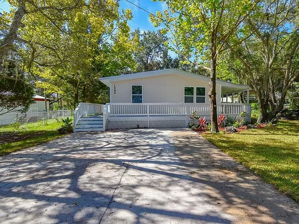 1242 Paroda Ave, Cedar Key, FL 32625