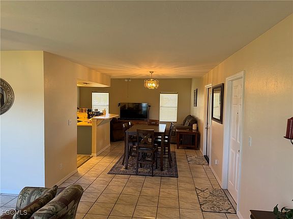 5th image of 2113 NW 22nd Ave