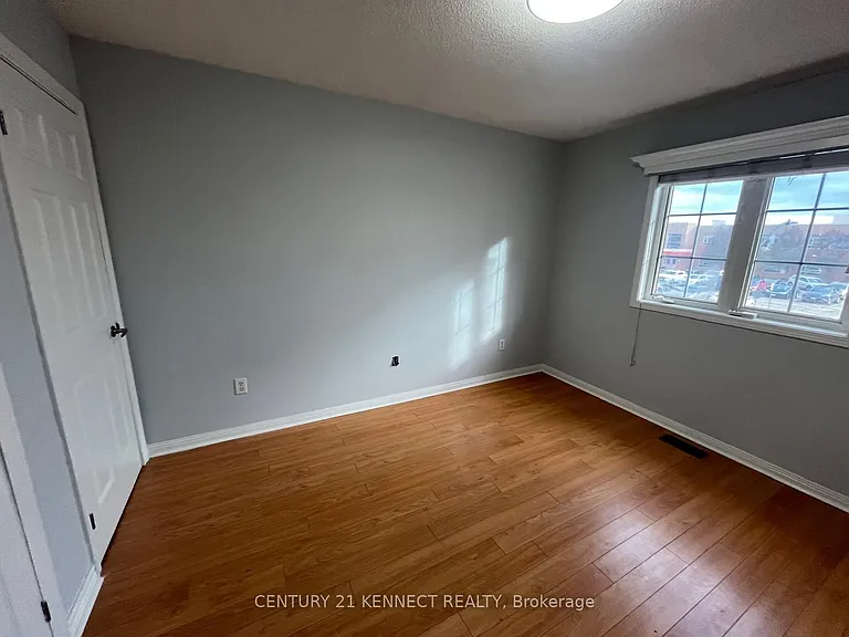 134 Medland Ave — Photo 16