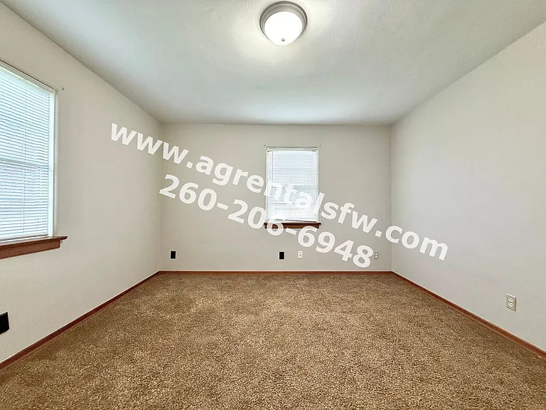 14901 Illinois Rd — Photo 8
