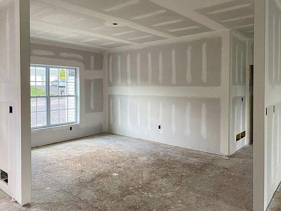 SS-491 Dining Room