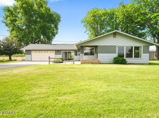 4180 Stover Rd, Sunnyside, WA 98944