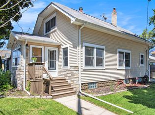 120 Gibson Pl, Jackson, MI 49202