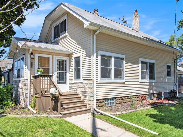 120 Gibson Pl, Jackson, MI 49202