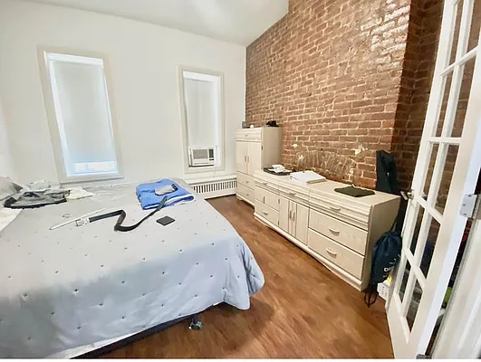 Rented by Papp Realty | media 6