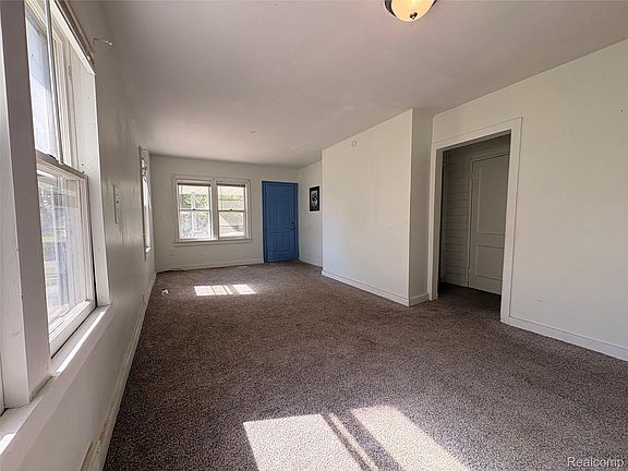 5th image of 814 Alvord Ave