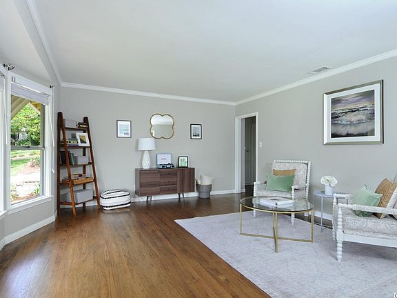 4th image of 3333 Fairmount Ave