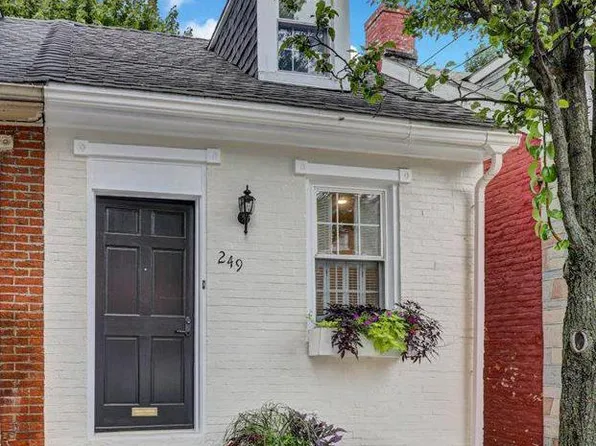 249 W Walnut St, Lancaster, PA 17603