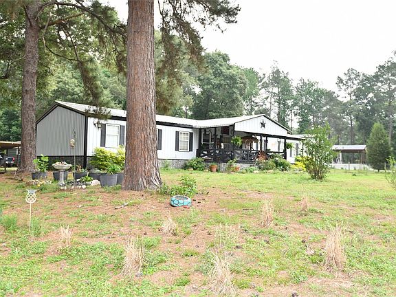 3rd image of 101 Pinewood Dr