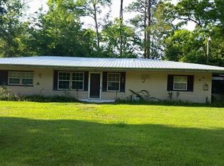 197 Lake Heights Dr, Wewahitchka, FL 32465