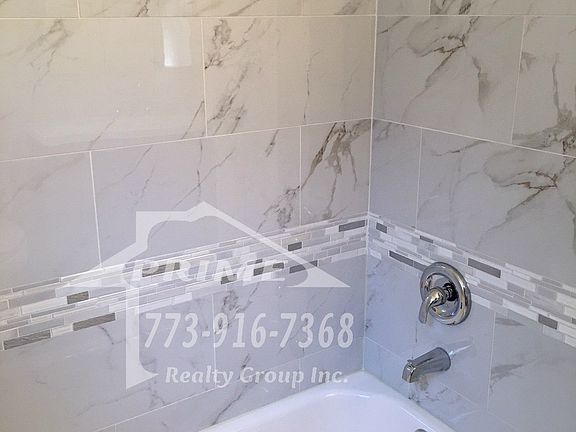 5th image of 6522 N Washtenaw Ave