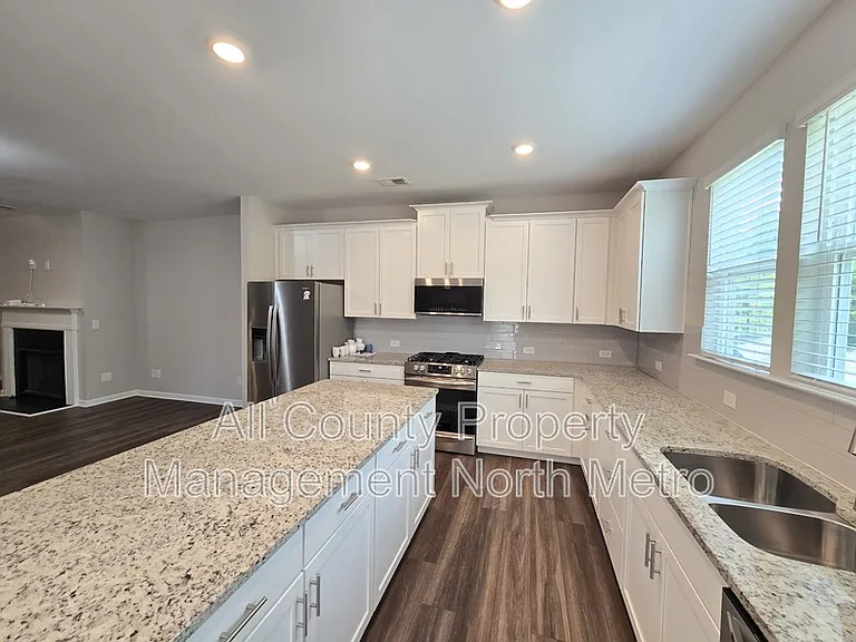 490 Tall Pines Ter — Photo 5