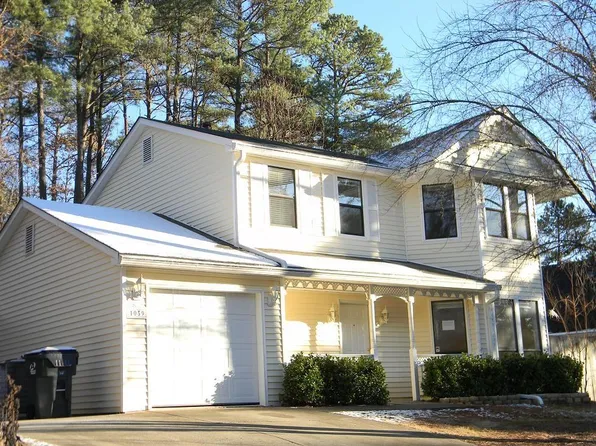 1059 Legacy Ln, Lawrenceville, GA 30044