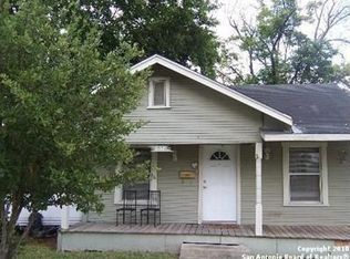 938 Lee Hall, San Antonio, TX 78201