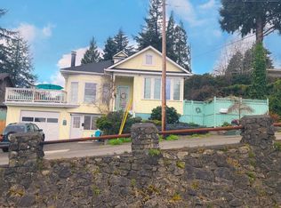 143 N 12th St, Coos Bay, OR