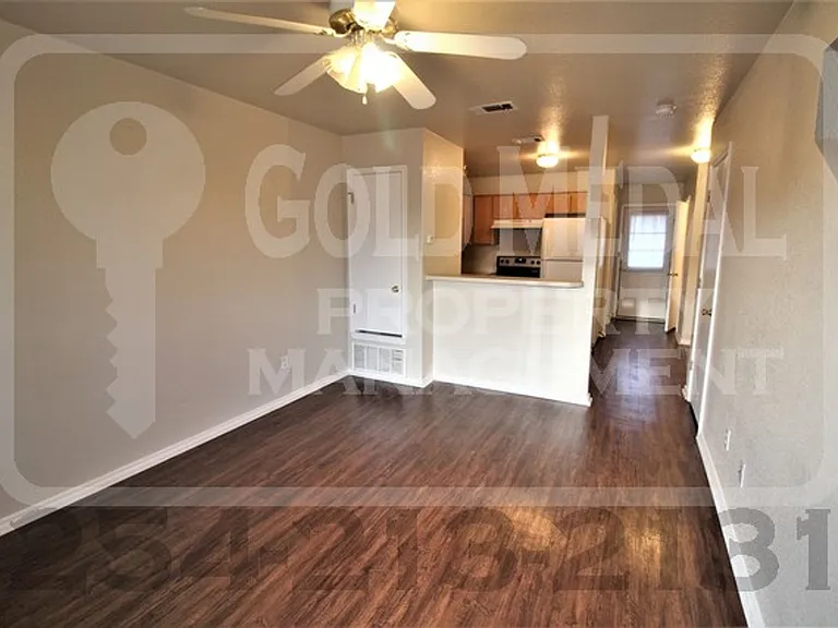 4205 Alan Kent Dr — Photo 3