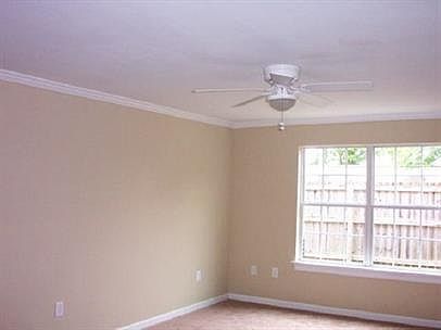 2nd image of 424 Park Ave #11180993