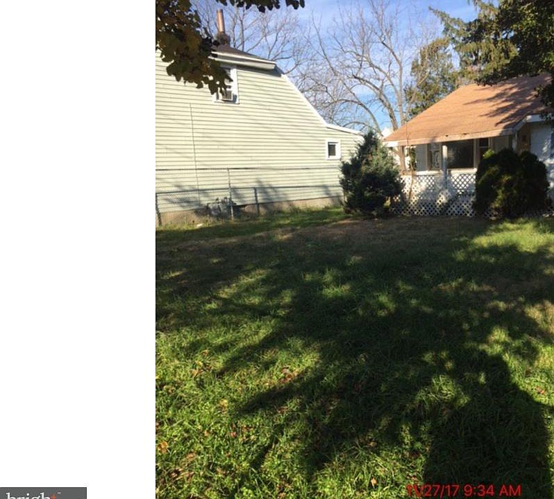 2nd image of 218 E Broad St