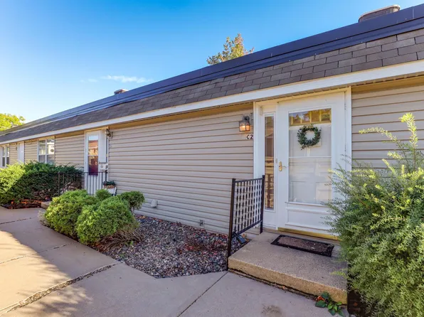 6061 Paris Ave N #2C, Stillwater, MN 55082