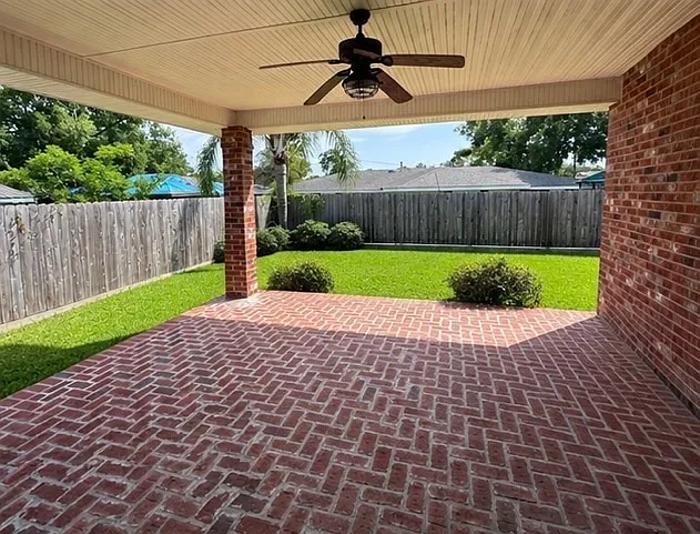 9125 Melrose Ln — Photo 3
