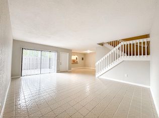 1873 N Congress Ave #1873, West Palm Beach, FL 33401