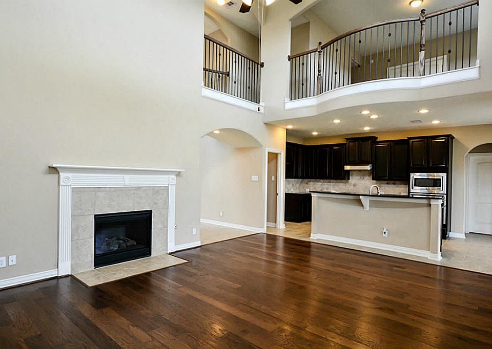 1st image of 8107 Cullen Estates Dr