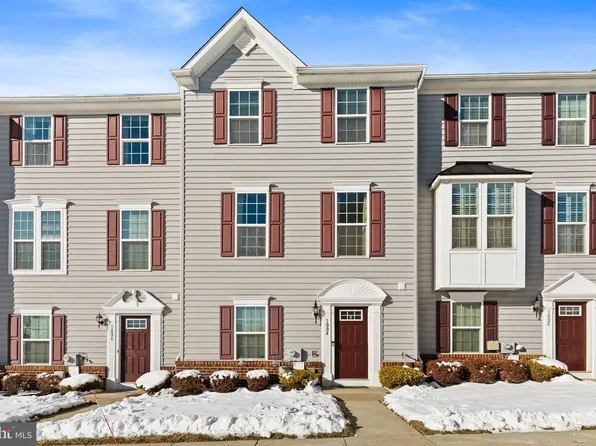 1004 Seminick Aly, Phoenixville, PA 19460