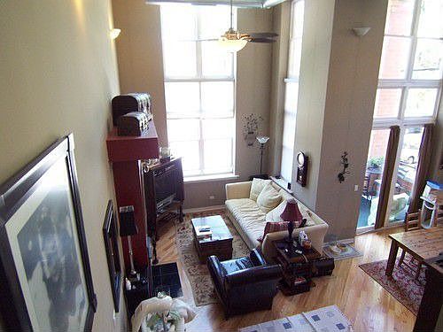 3rd image of 3550 W Montrose Ave #P-4