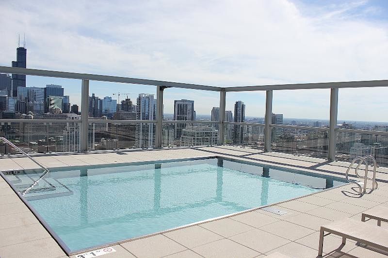 1st image of 805 N La Salle Dr Unit 1406