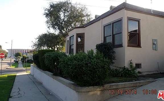 3rd image of 750 E Nutwood St